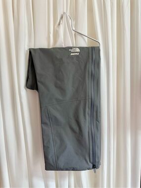 The North Face Skims Gray seam tape Gunmetal